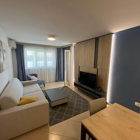 Humagum Sea View Apartment - Garden Palace Umag Exterior photo