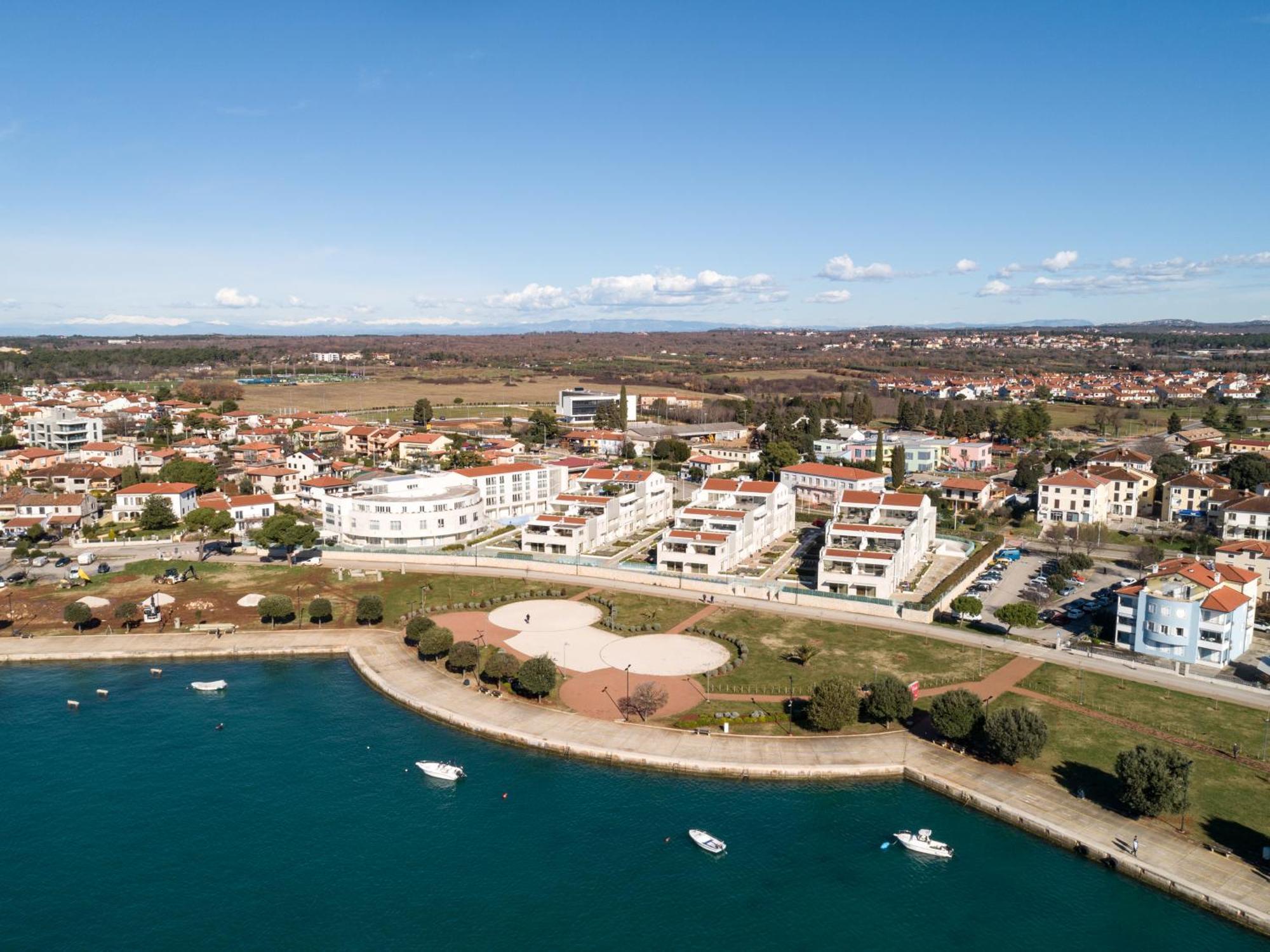 Humagum Sea View - Garden Palace * Umag