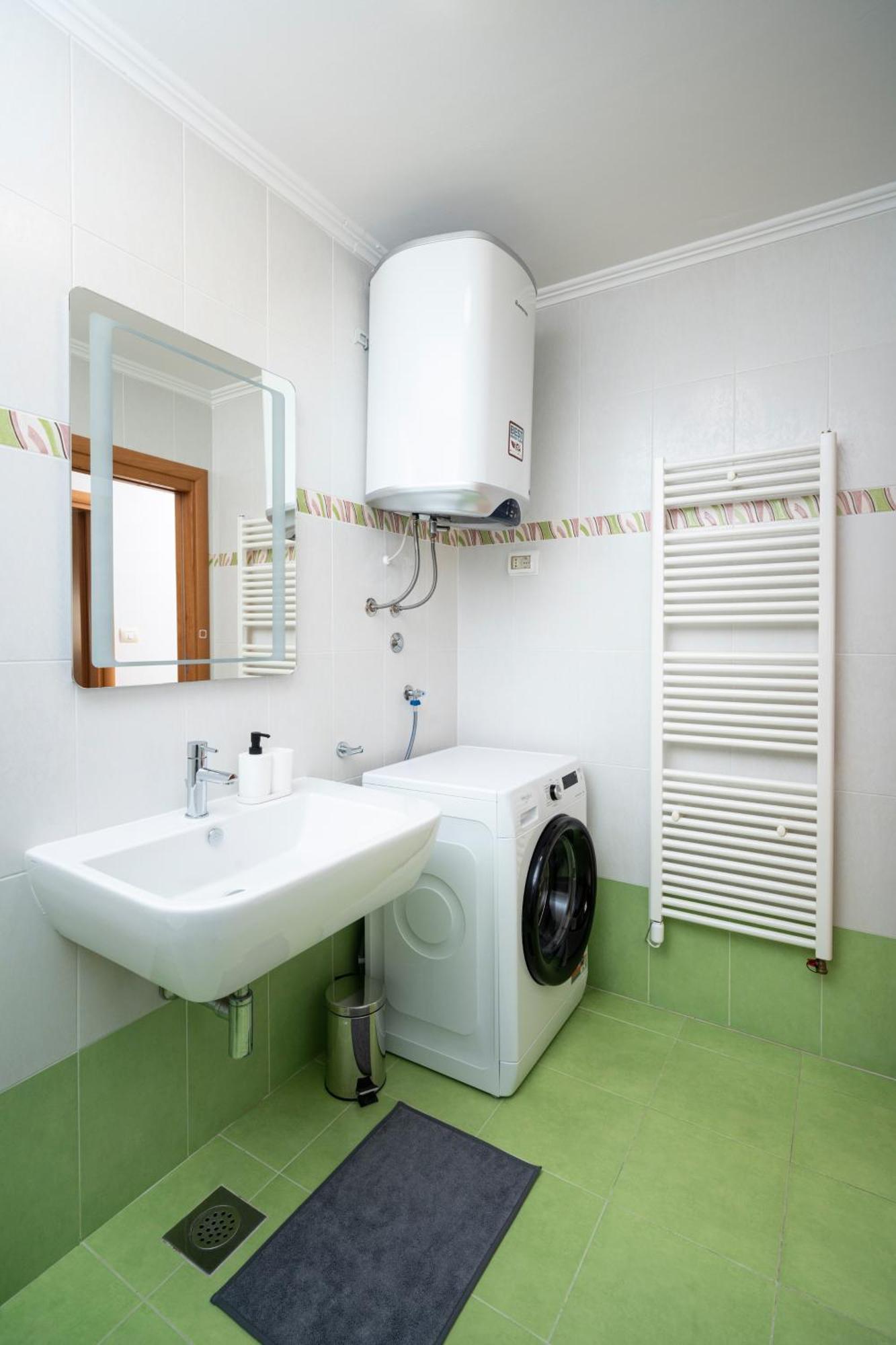 Apartment Humagum Sea View - Garden Palace